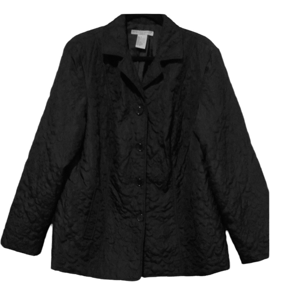 REQUIREMENTS Woman Lightweight Embroidered Jacket